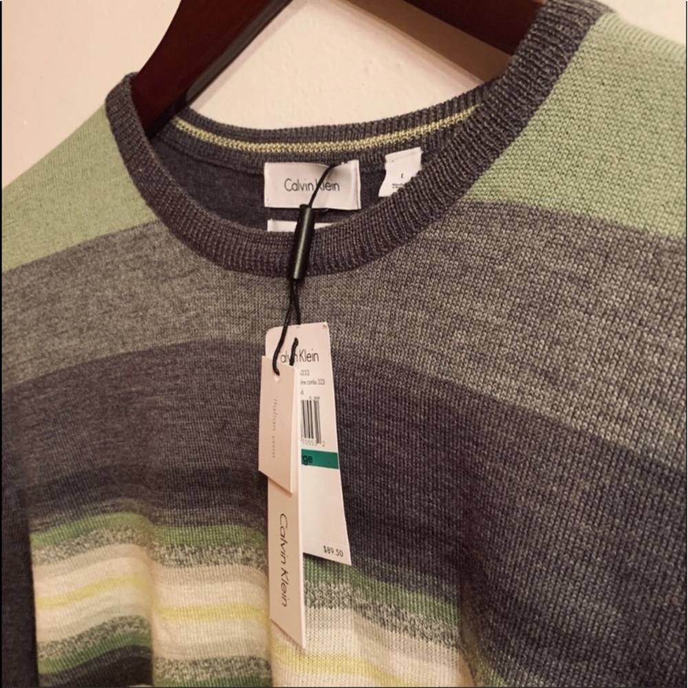 Calvin Klein Merino Wool sweater NWT
